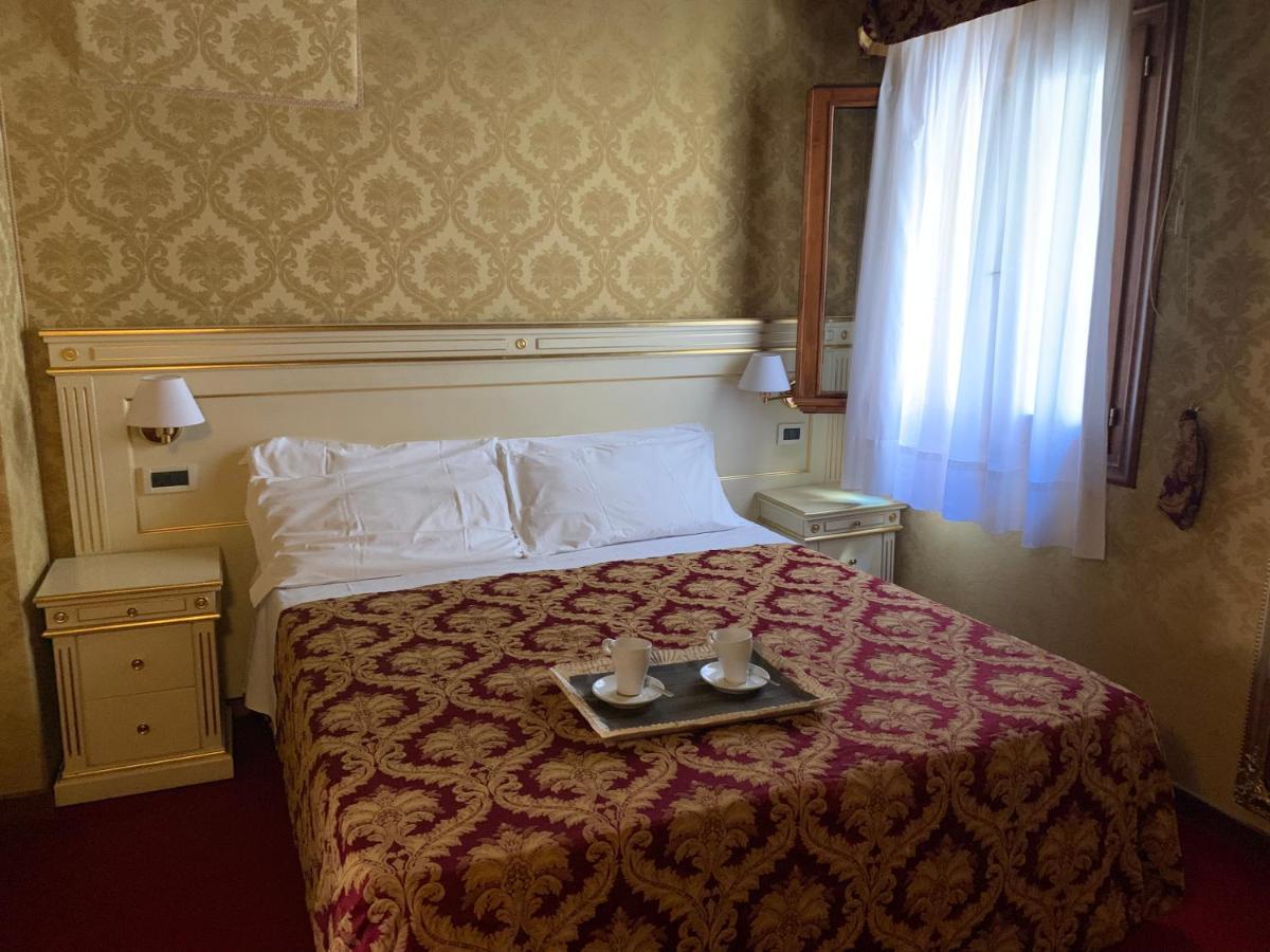 Casa Margot Hotel Venice Exterior photo