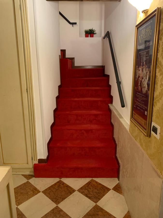 Casa Margot Hotel Venice Exterior photo